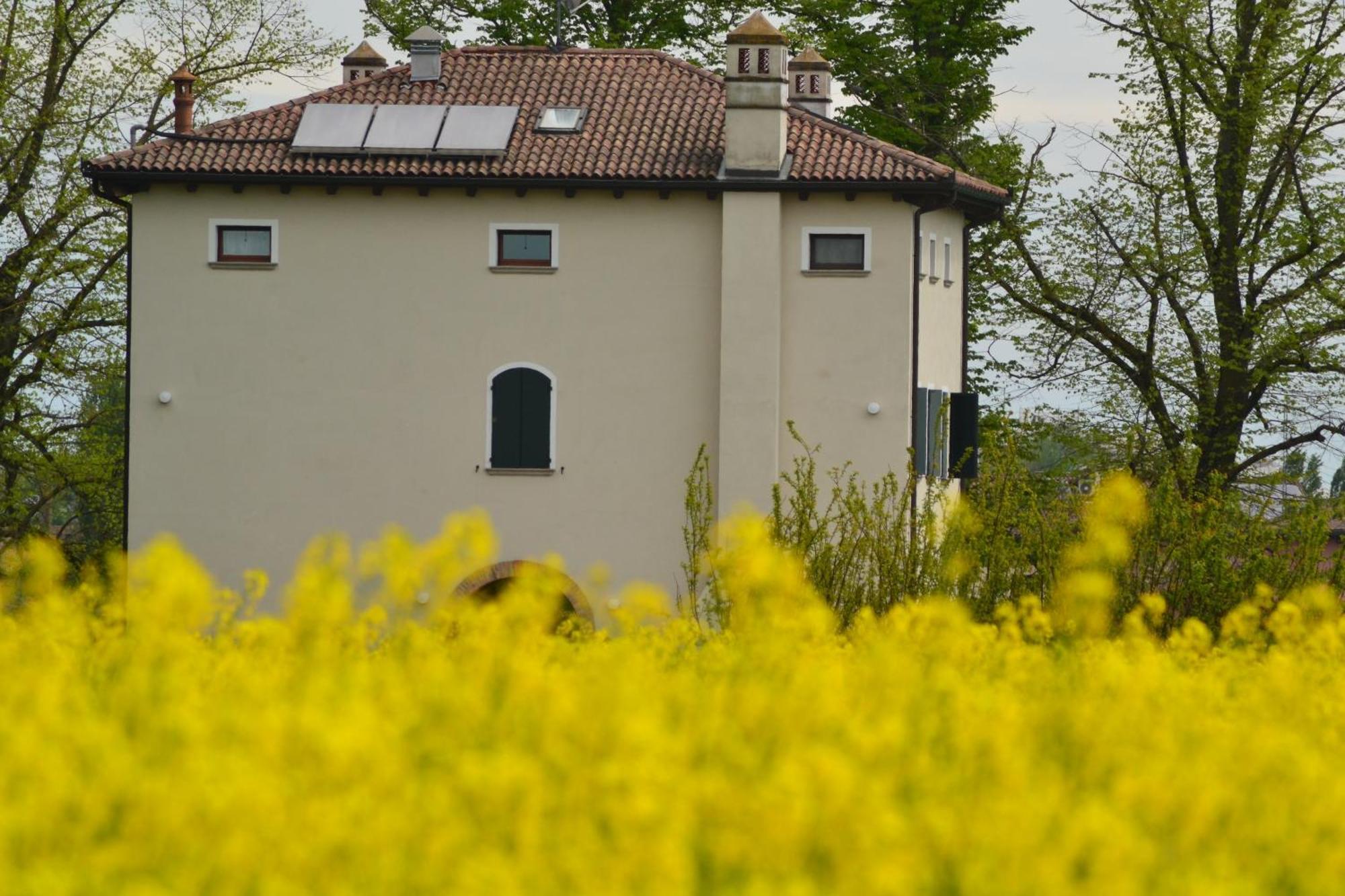 Villa Monteborre Cento  Exterior foto